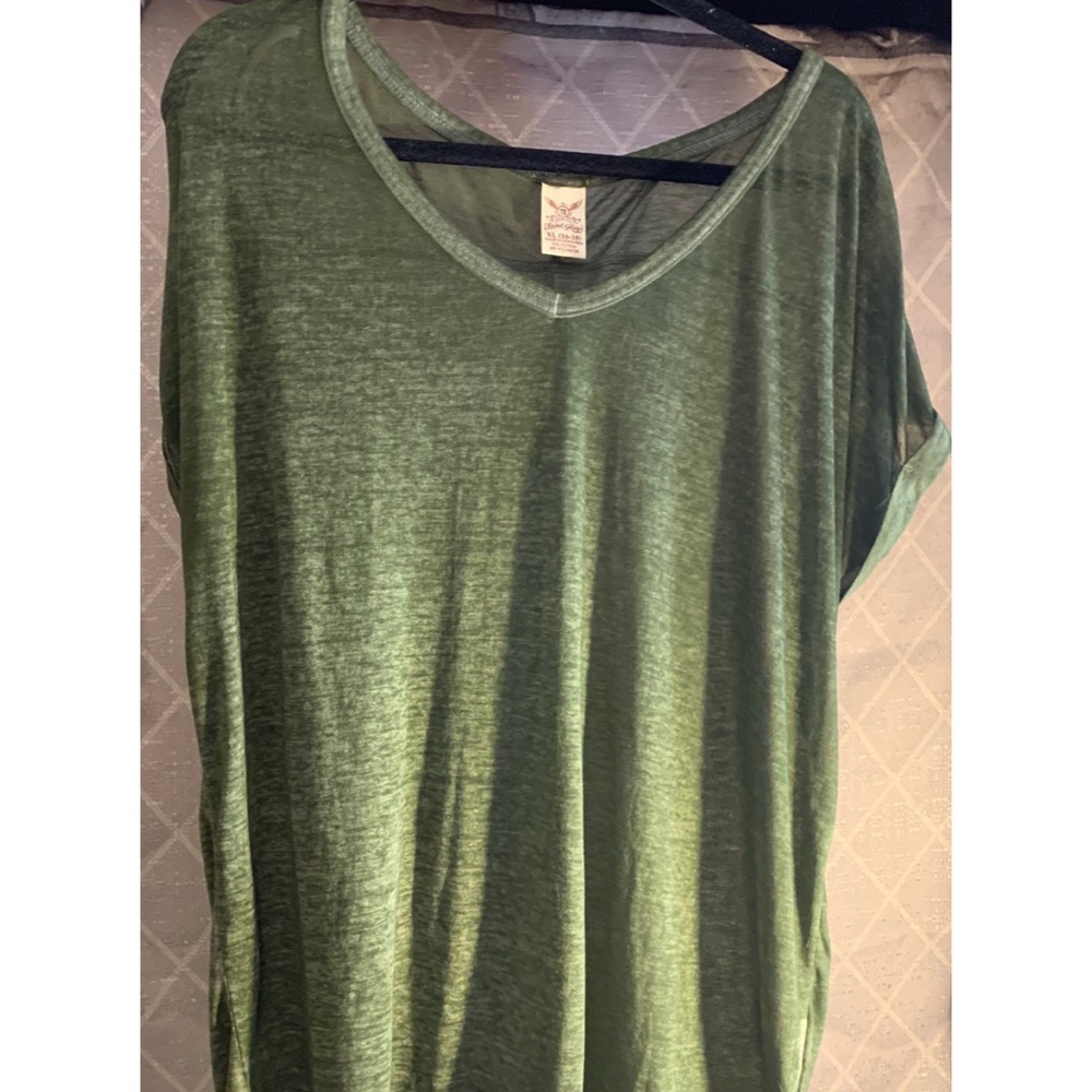 Green top